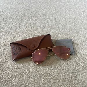 Pink Ray Ban aviators